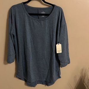 3/4 sleeve top
